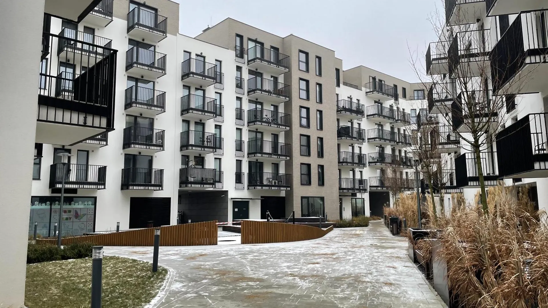 Essence Lux Apartment, Free Parking, Self Check-In 24H Poznan 0*,  Poland