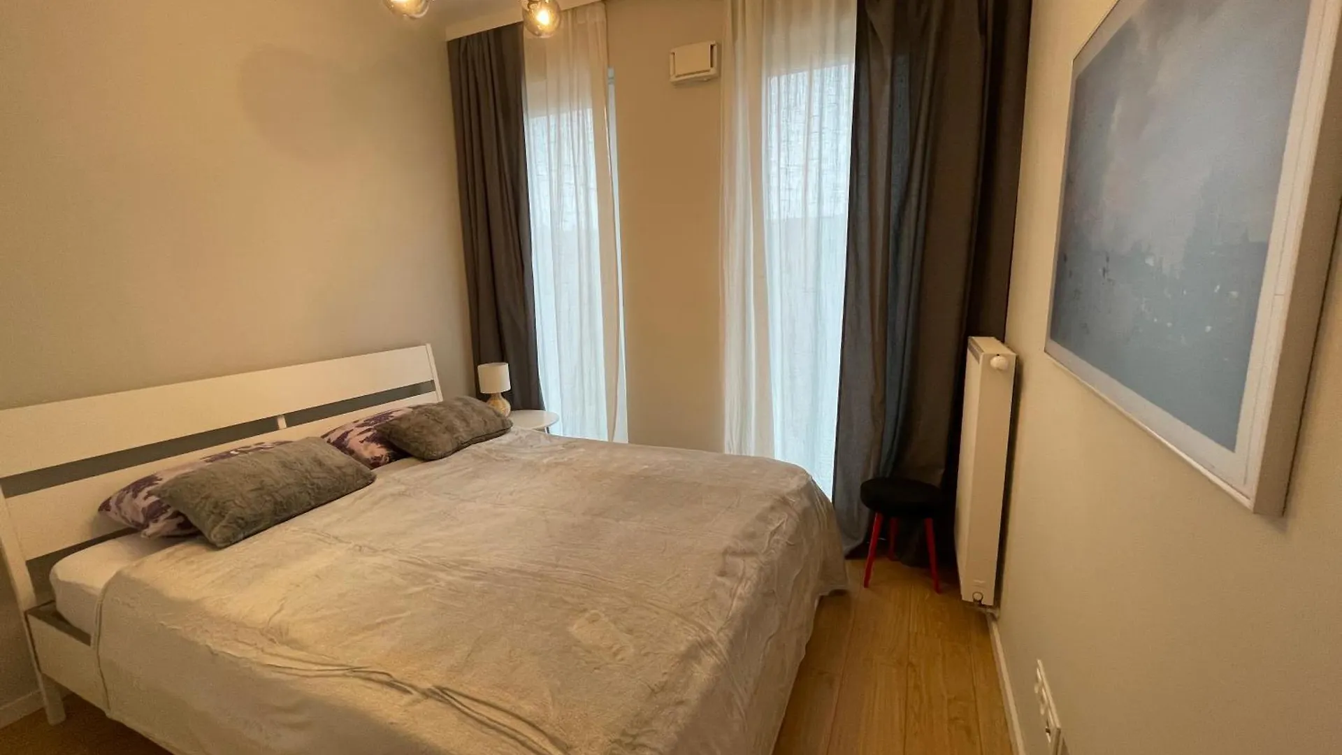Essence Lux Apartment, Free Parking, Self Check-In 24H Poznan Apartment