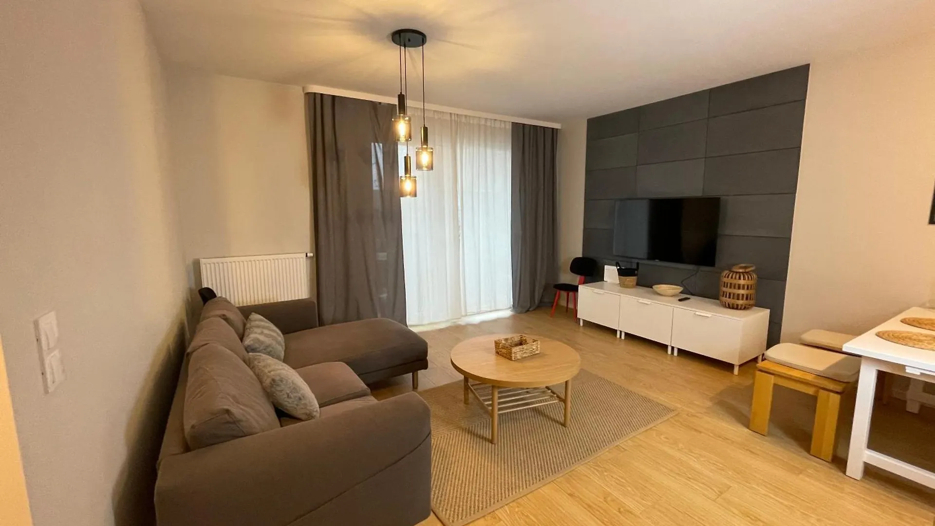 Essence Lux Apartment, Free Parking, Self Check-In 24H Poznan