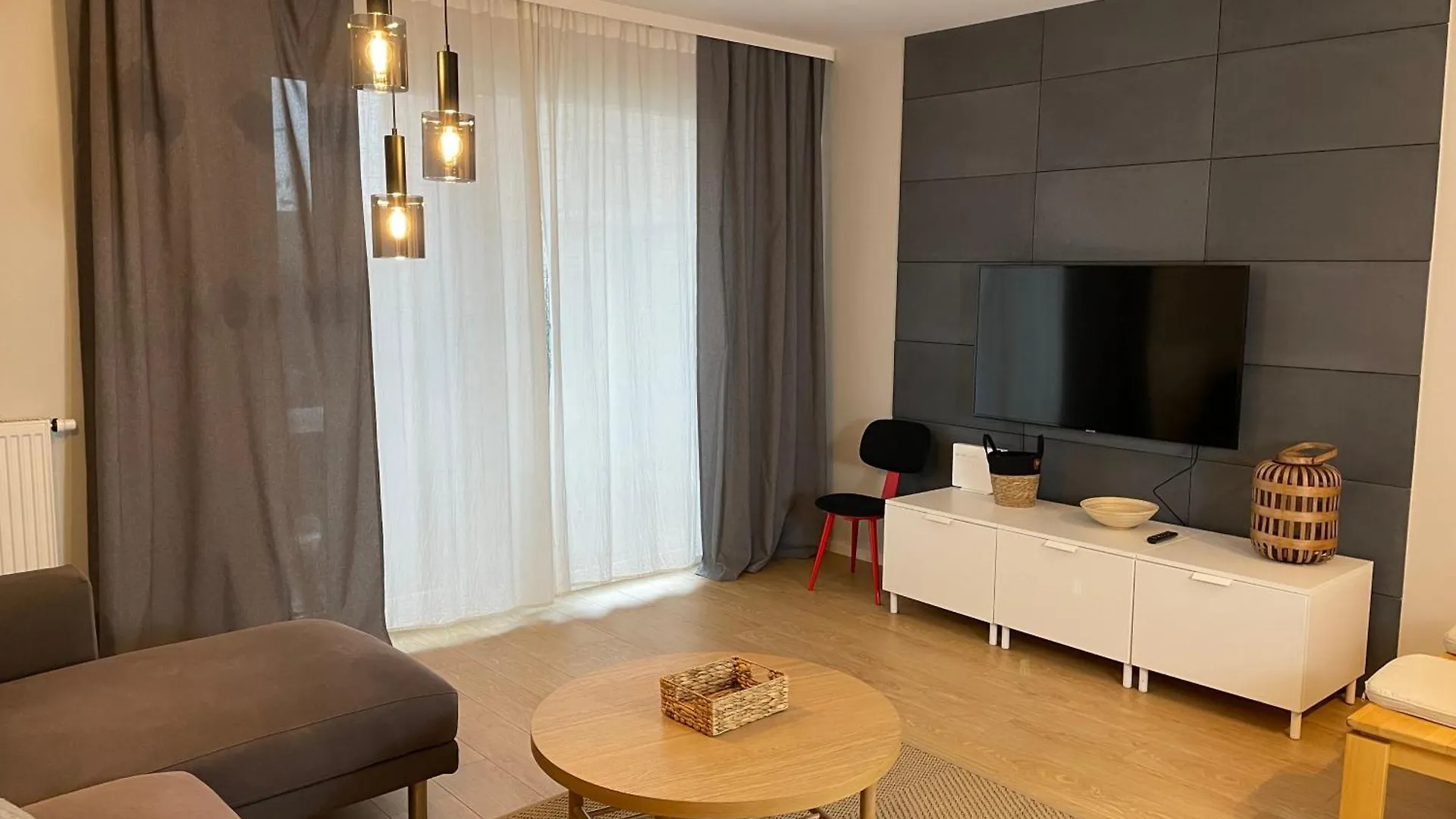 Apartment Essence Lux Apartment, Free Parking, Self Check-In 24H Poznan