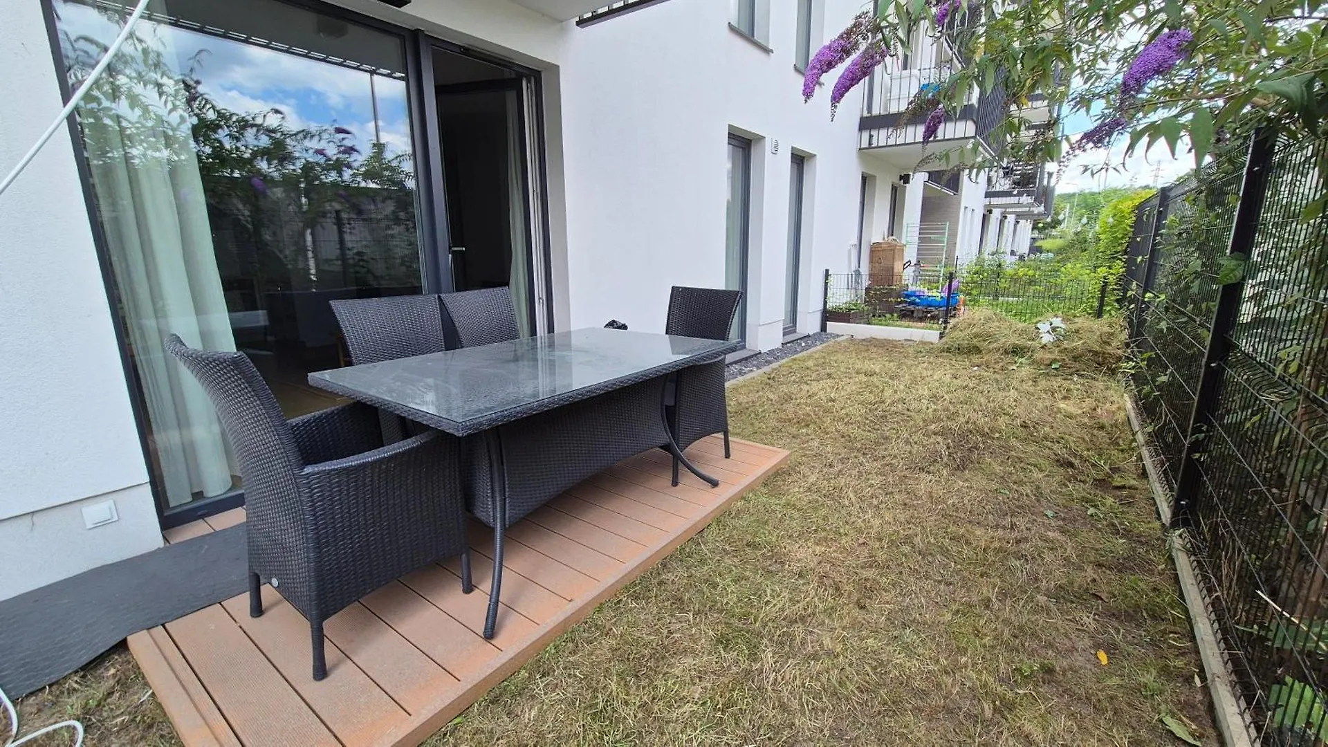 Essence Lux Apartment, Free Parking, Self Check-In 24H Poznan 0*,  Poland