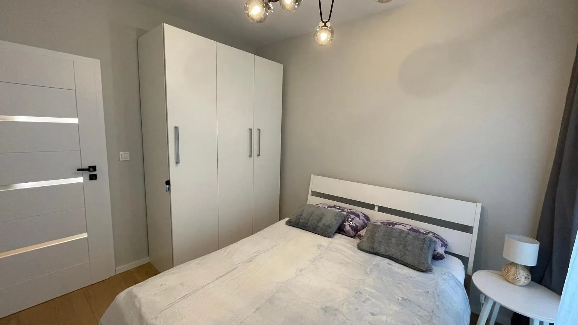 Essence Lux Apartment, Free Parking, Self Check-In 24H Poznan